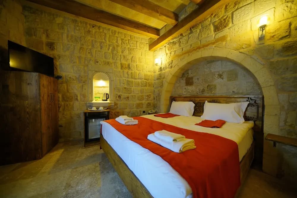 Vezir Cave Suites