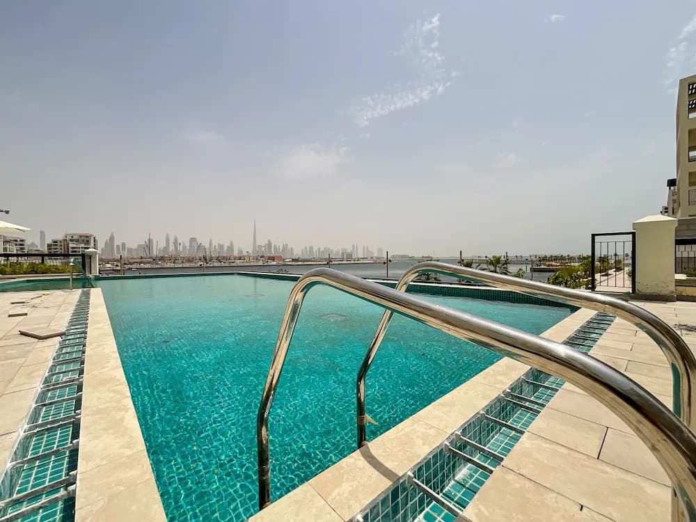 HiGuests - La Cote B2