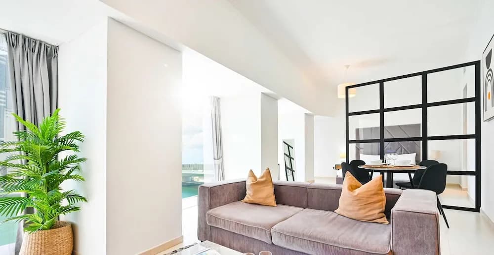 LUX The Cayan Superior Suite
