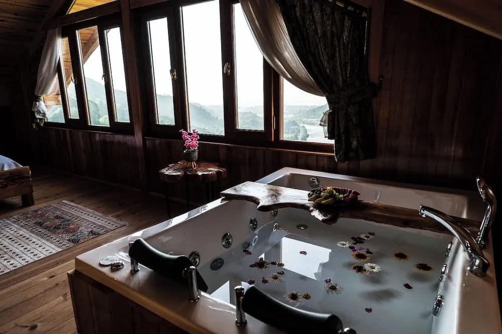 Hayela Butik Köy Evleri