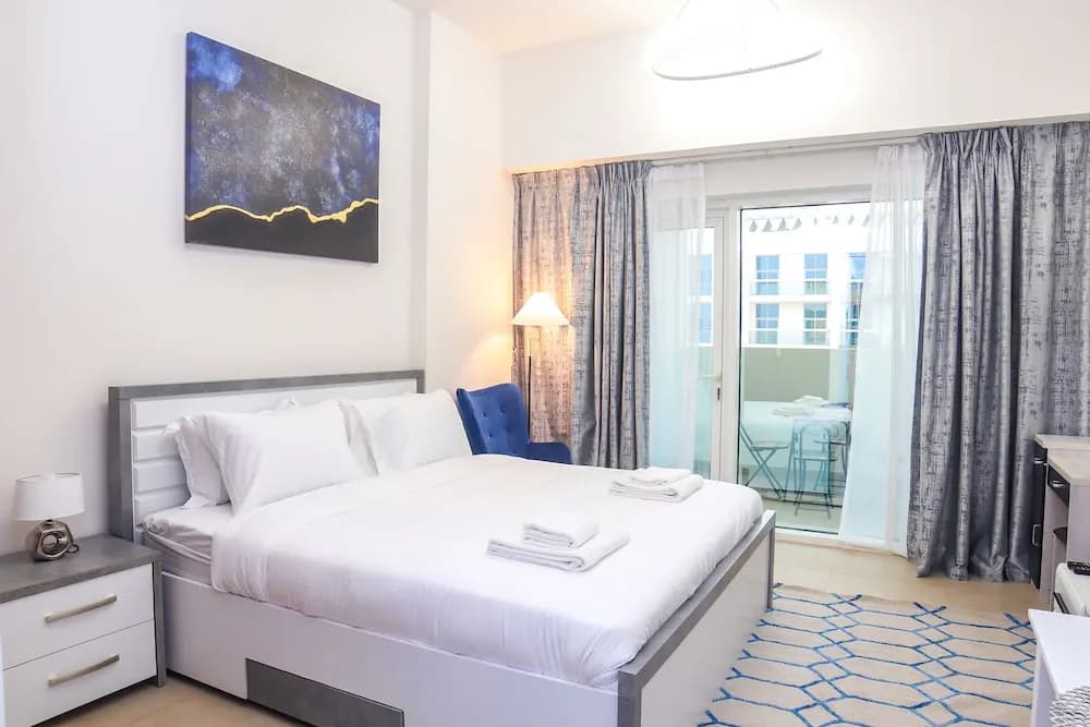 Studio Apartment in Azizi Farishta