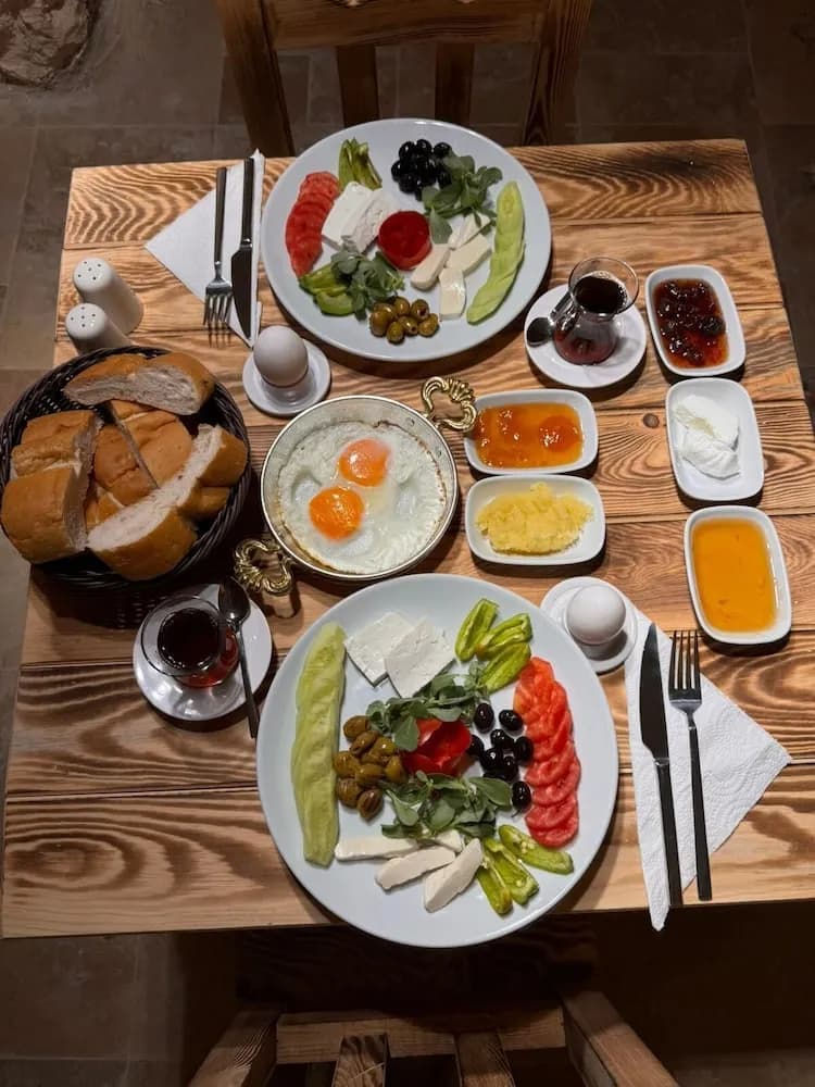 Kahvaltı servisi