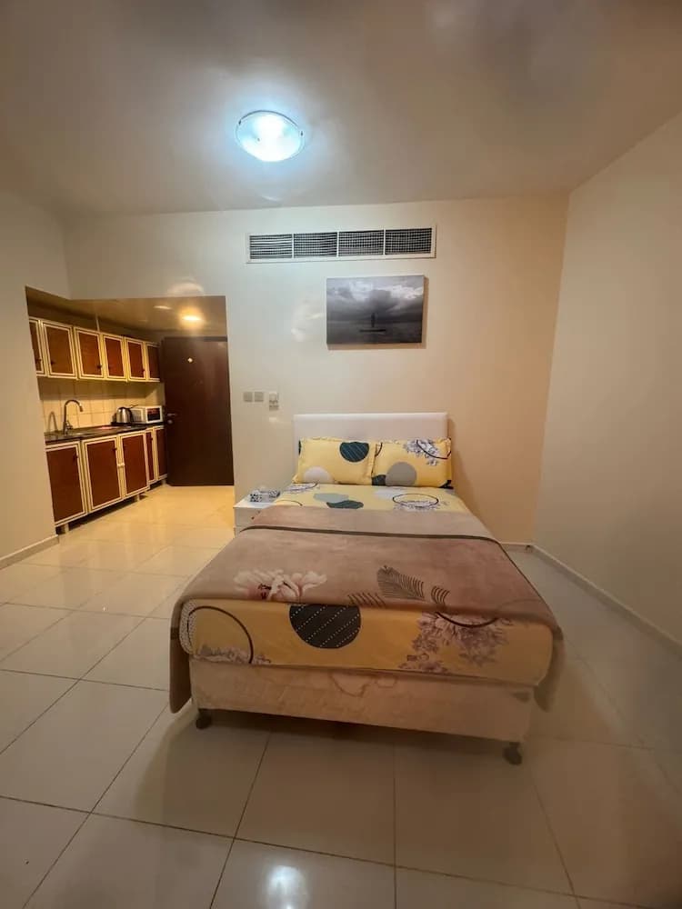Furnished Studio Appartment in Burdubai