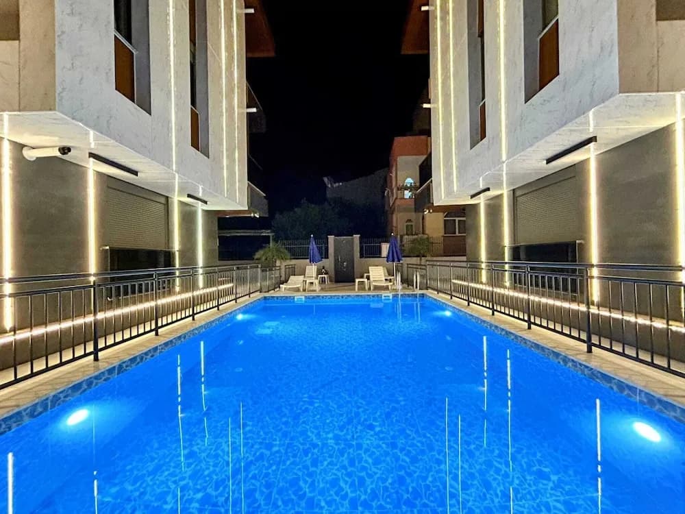 Grand Diker Port Residence
