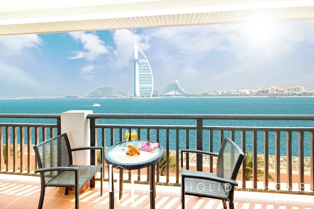 LUX The Anantara Residence Suite