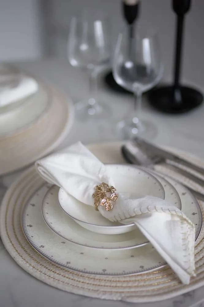 Modern 1BR in Business Bay