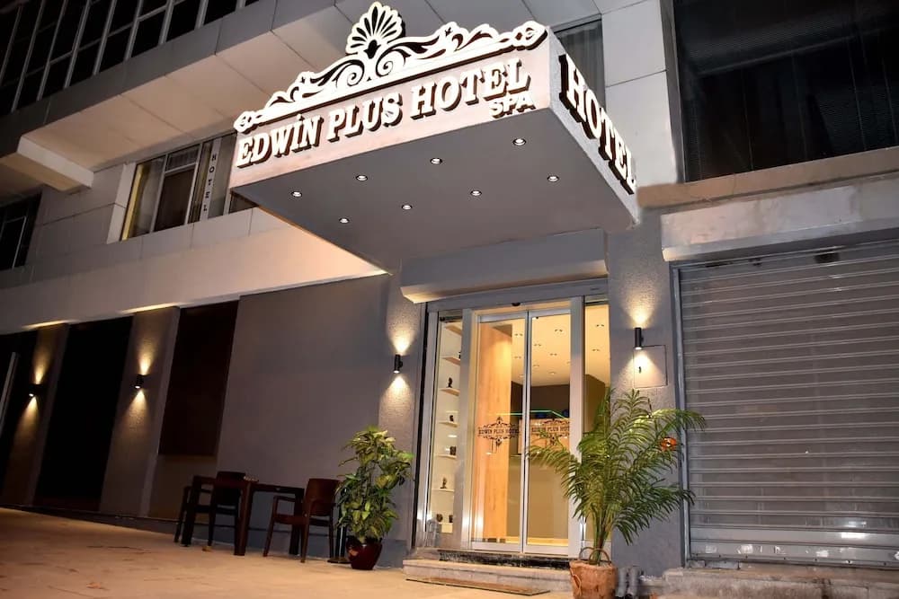 EdwinPlus Hotel