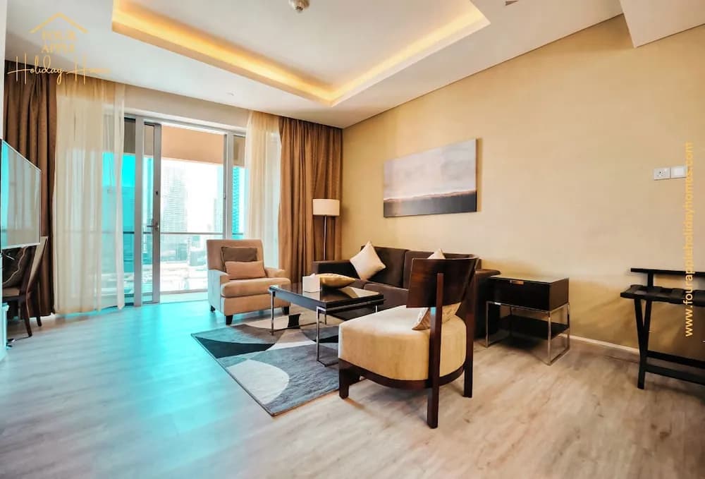 1BHK Downtown