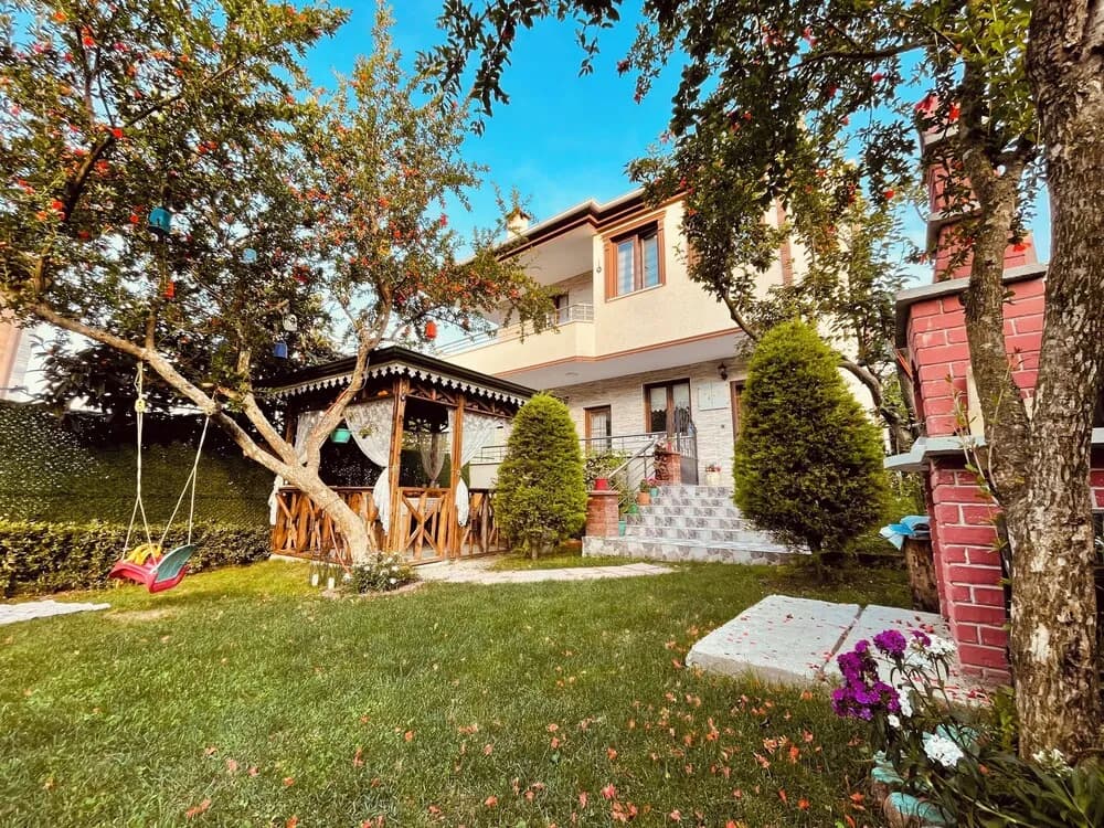 Garden House Villa
