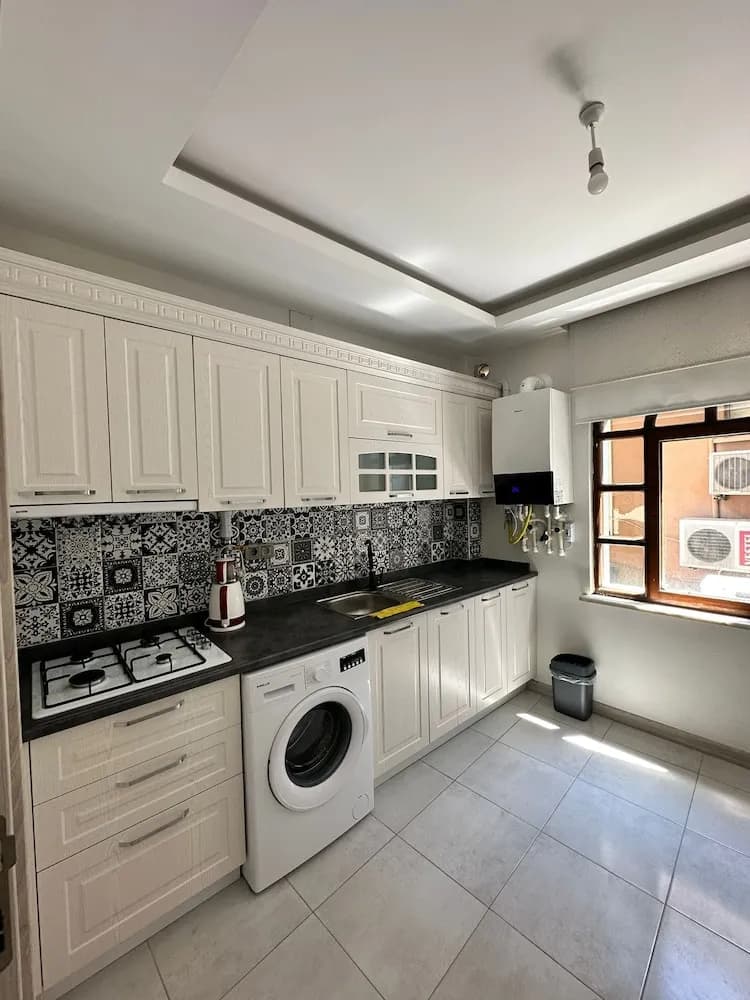 Long Street Suites Apartments