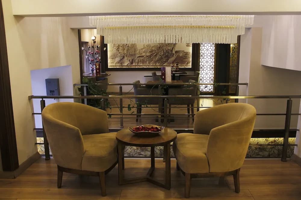 Lobi dinlenme salonu