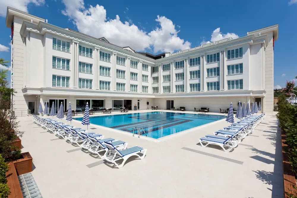 Mercia Hotels & Resorts