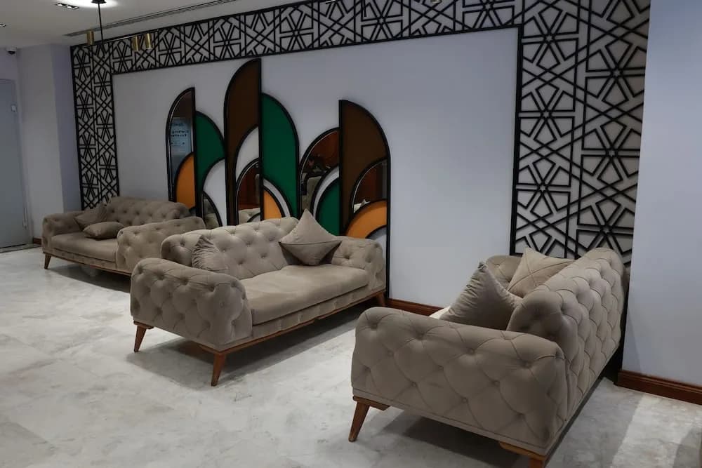 Lobi dinlenme salonu