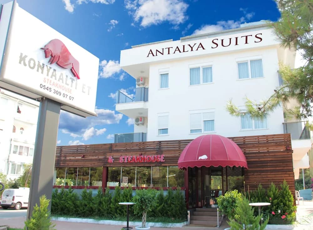 Antalya Suits