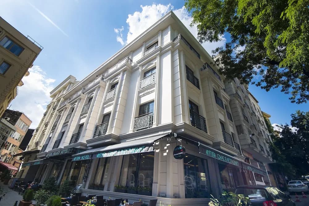 Antusa Palace Hotel & Spa