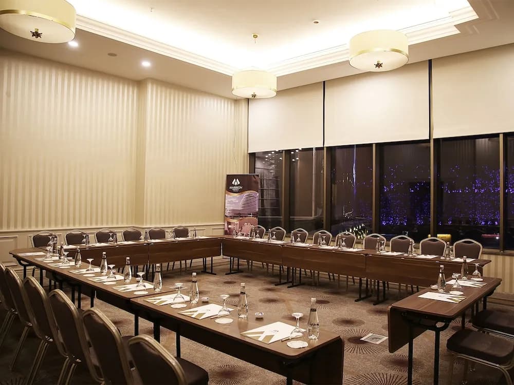 Toplantı salonu/imkânları