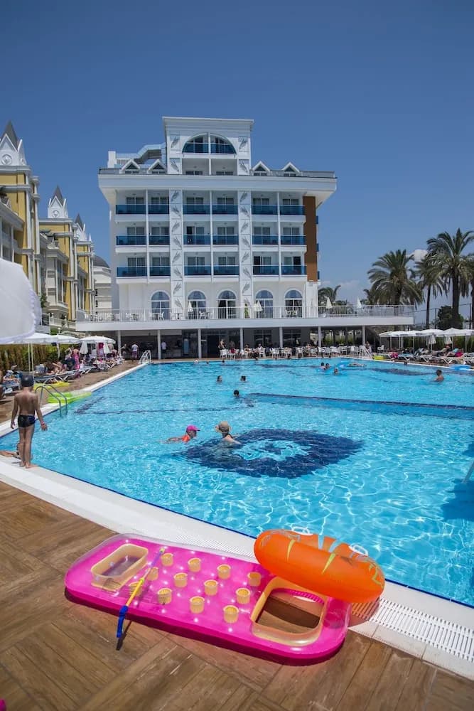 Palm World Resort & Spa Side - Her Şey Dâhil