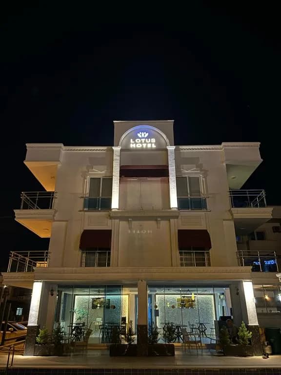 Lotus Otel
