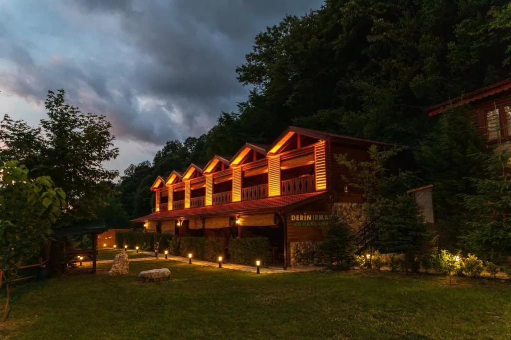 Derin Irmak Bungalow