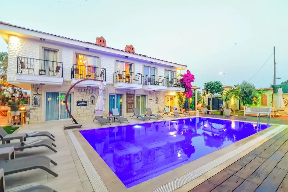 Rüzgar Gülü Hotel