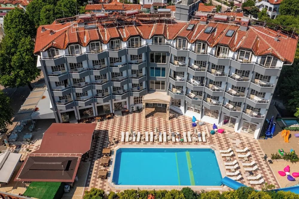 Selen Hotel Icmeler