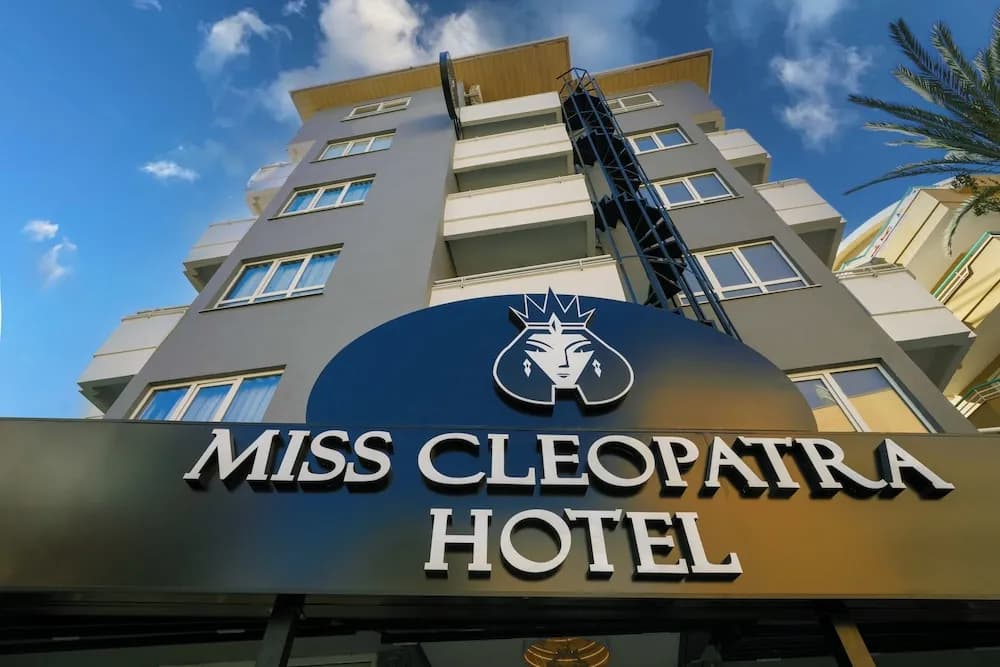 Miss Cleopatra Hotel