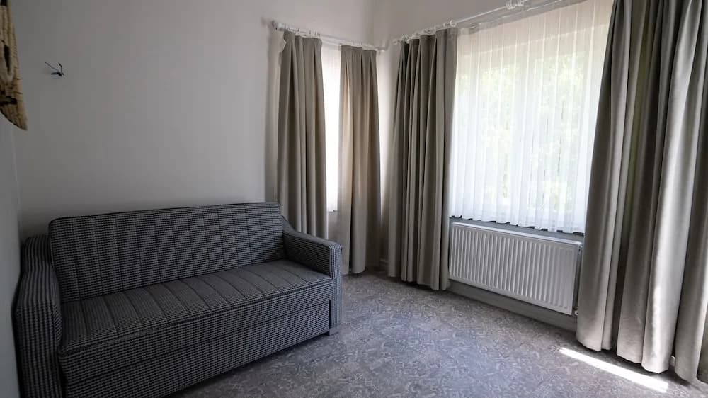 Ece Suit Büyükada