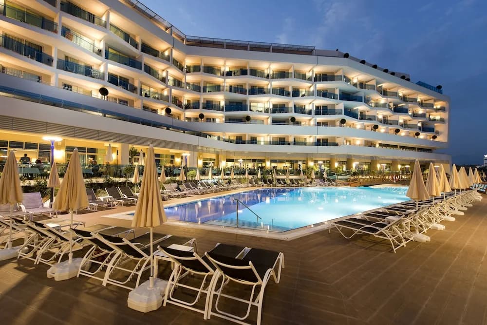 Selene Beach & Spa Hotel