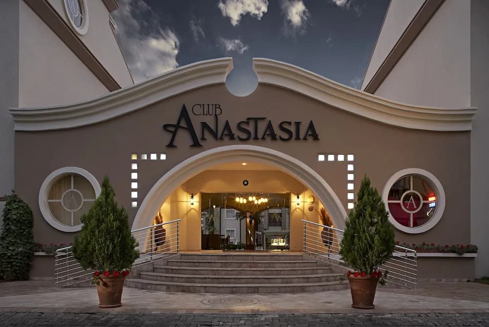 Club Anastasia Hotel