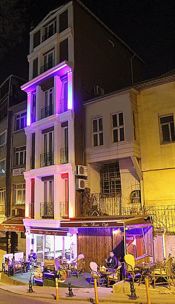 Blue Moon Apart Hotel