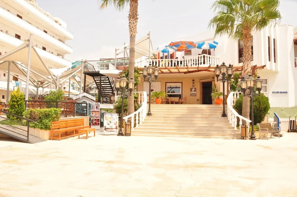 Xeno Club Mare Hotel