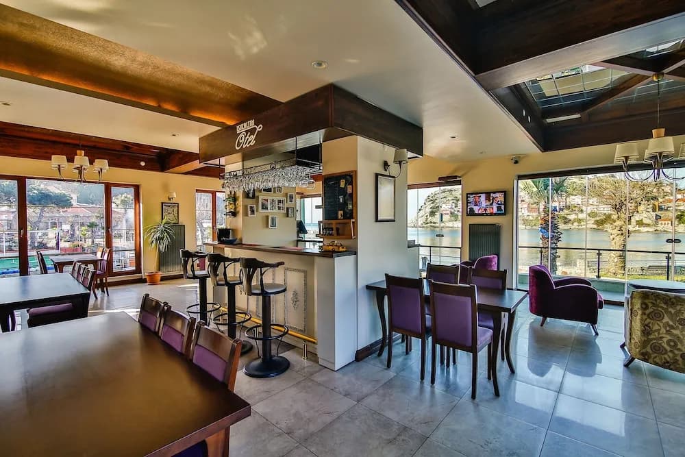 Bar (konaklama yerinde)