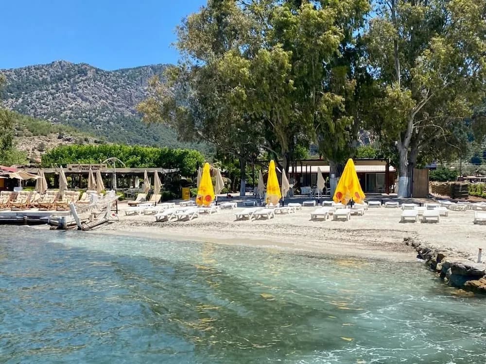 Mavi Yengec Bungalows and Hotel