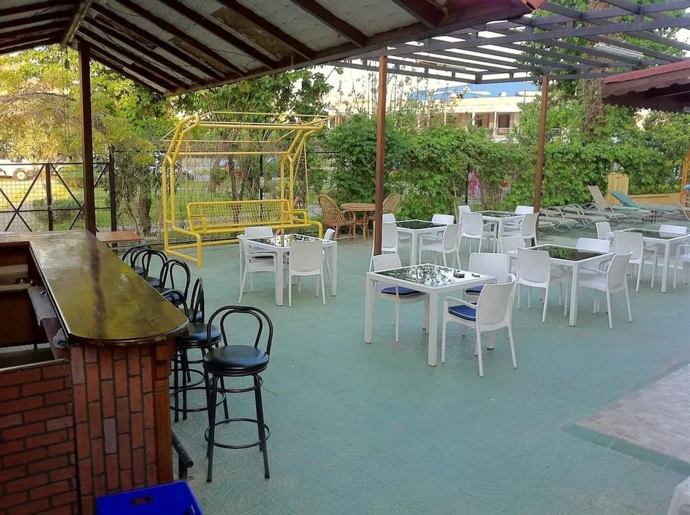 Havuz kenarı barı