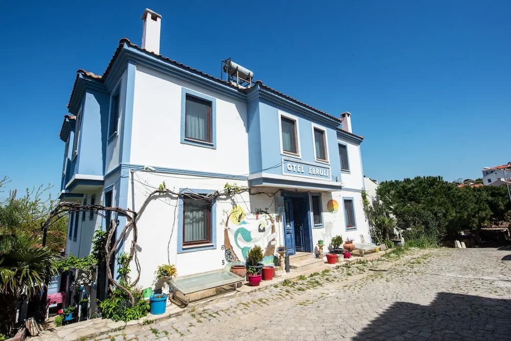 Otel Ebruli