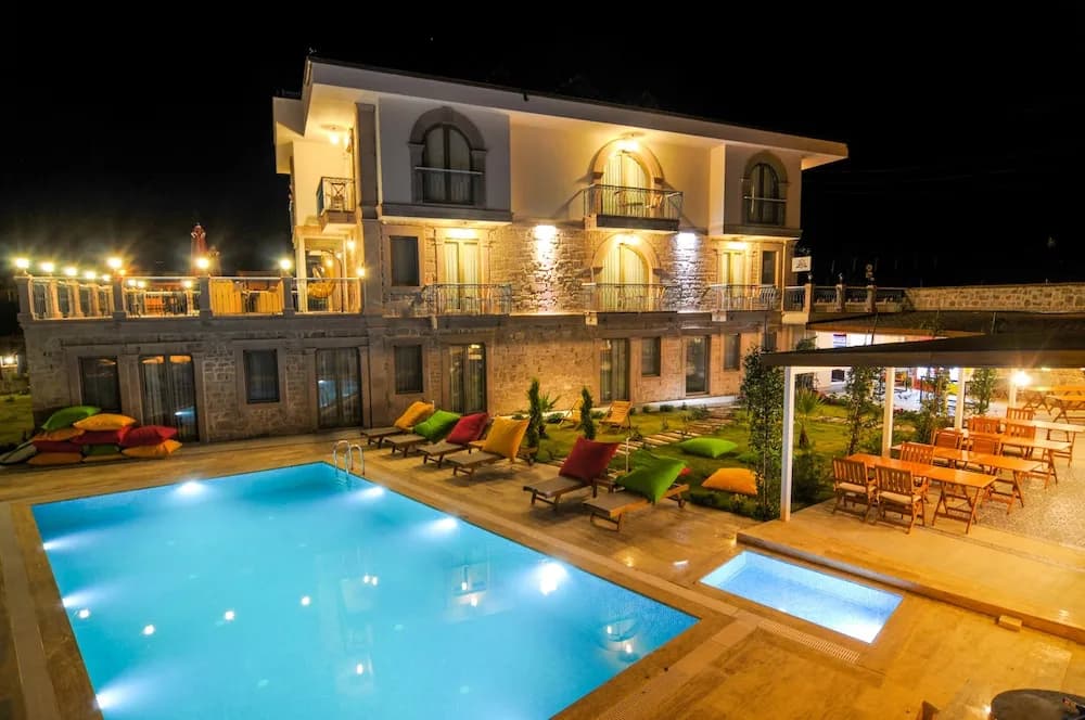 Cunda Rota Hotel