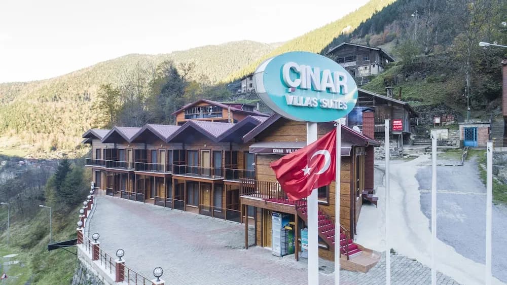 Çınar Villas & Suites