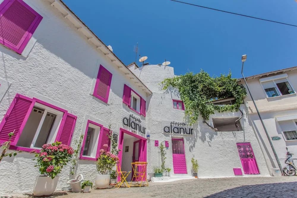 Alacati Alanur Otel