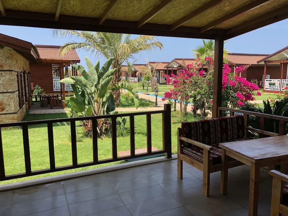 Sedir Park Bungalow Hotel