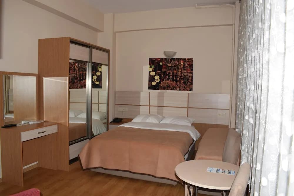 Royal Suites Besiktas Hotel