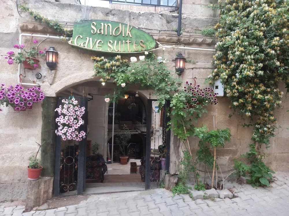 Sandık Cave Suites