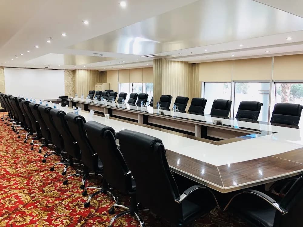 Toplantı salonu/imkânları