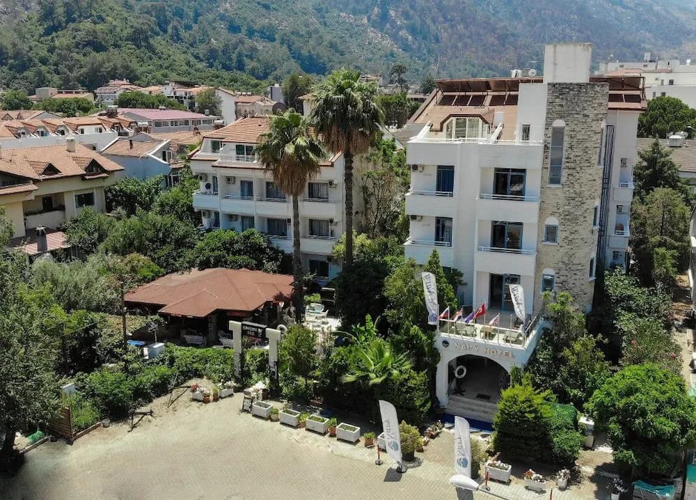 Navy Hotel