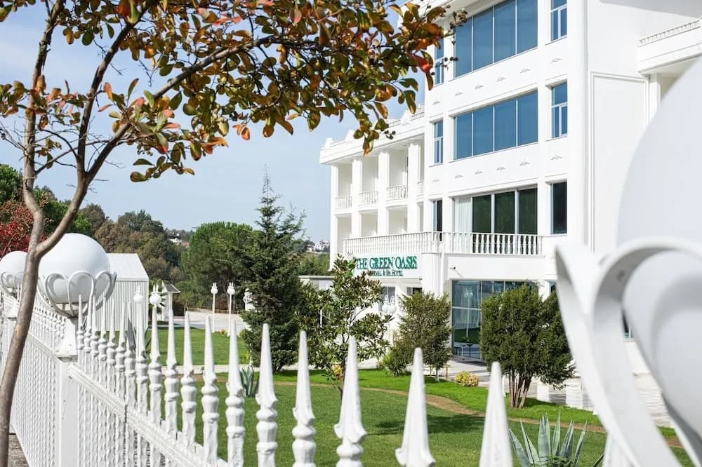 The Green Oasis Otel & Spa