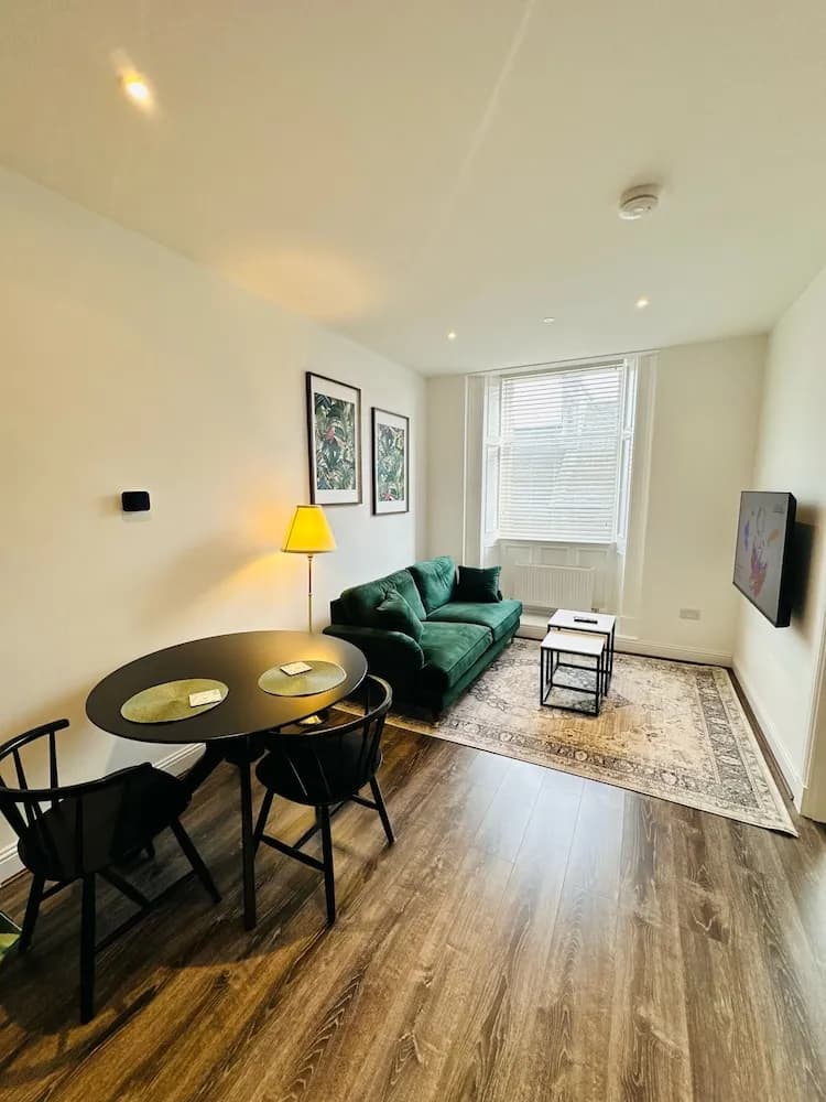 Barnet House Serviced Apartments