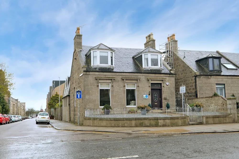 The Jays Guest House