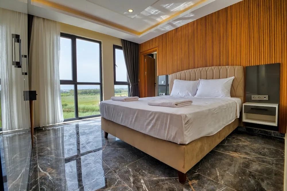 Evin Park Suit & Spa