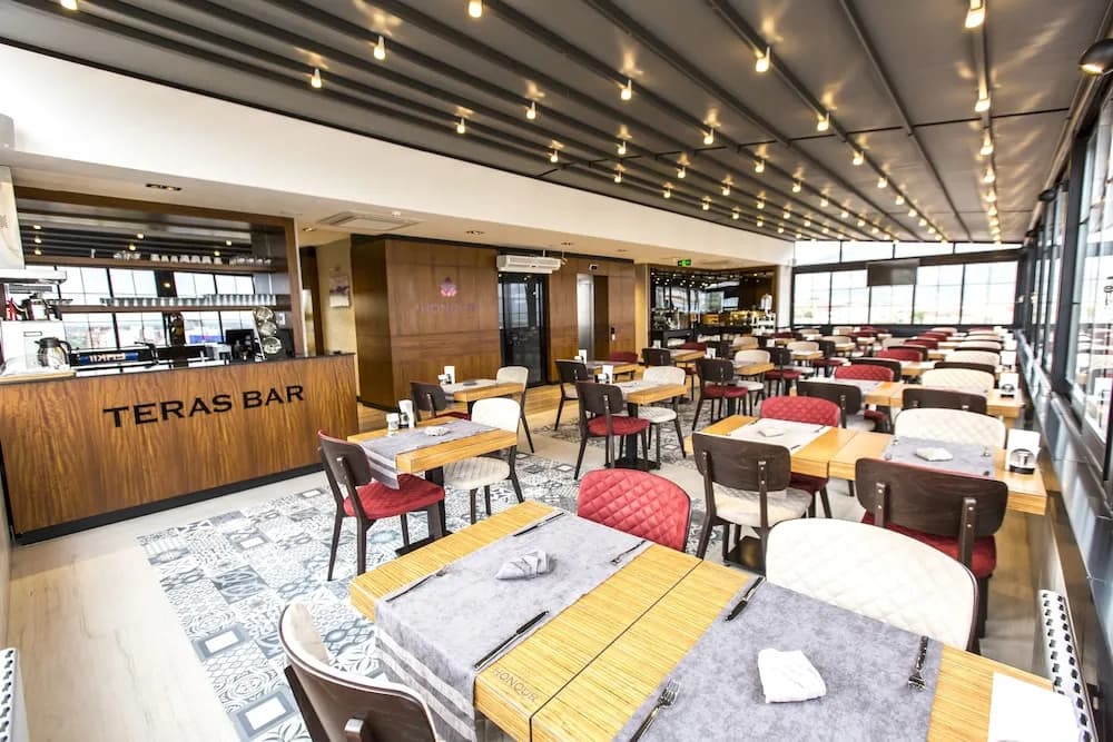 Bar (konaklama yerinde)