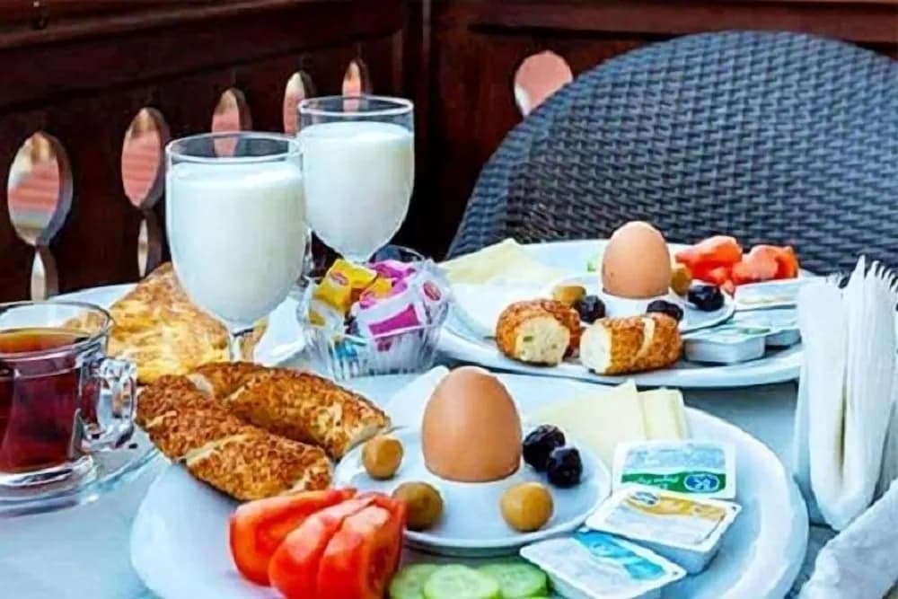 Yemek ve içecek
