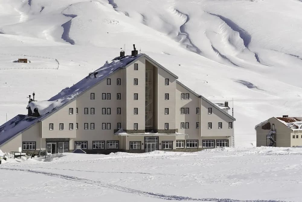 Grand Eras Hotel